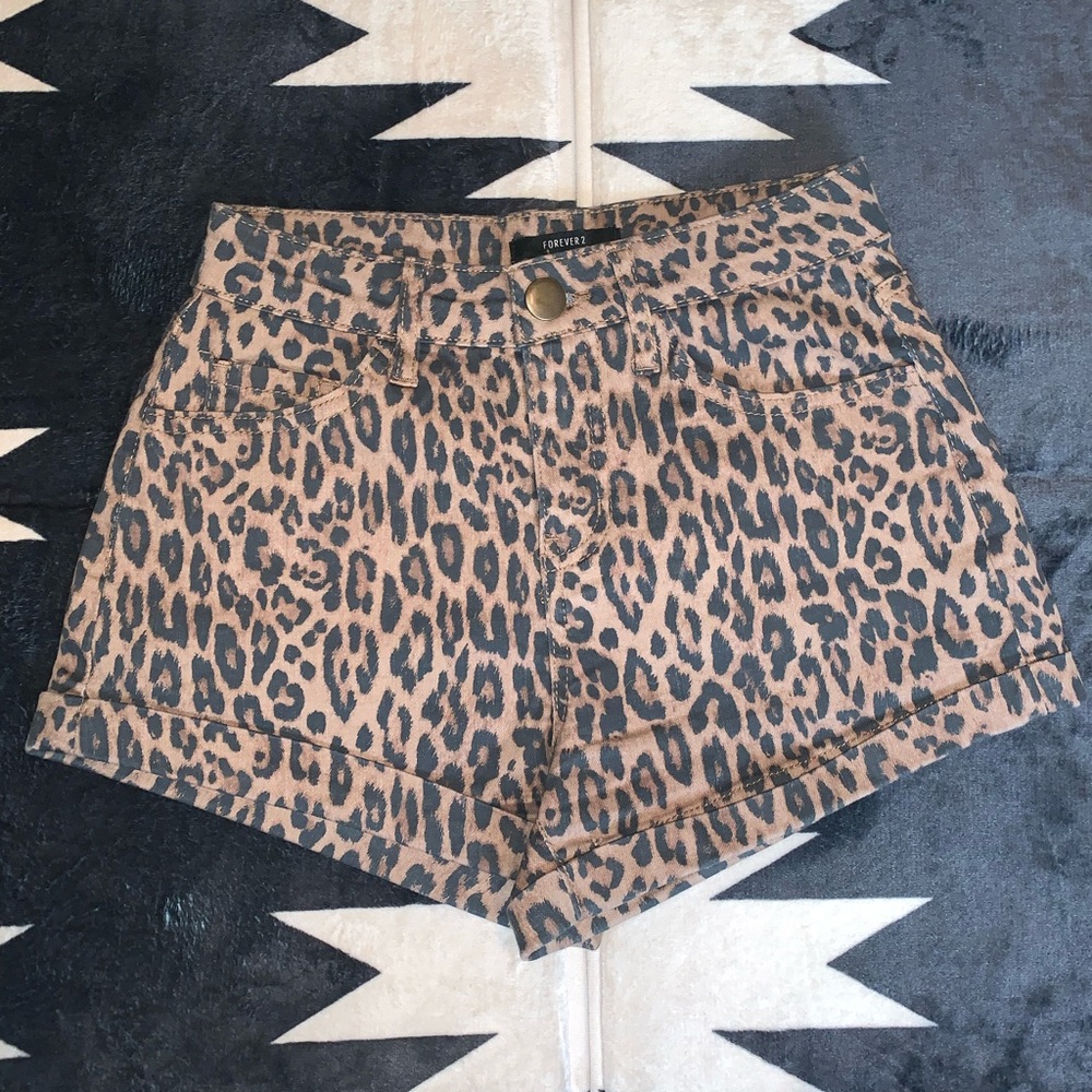 NWOT Forever 21 Cheetah Jean Shorts
